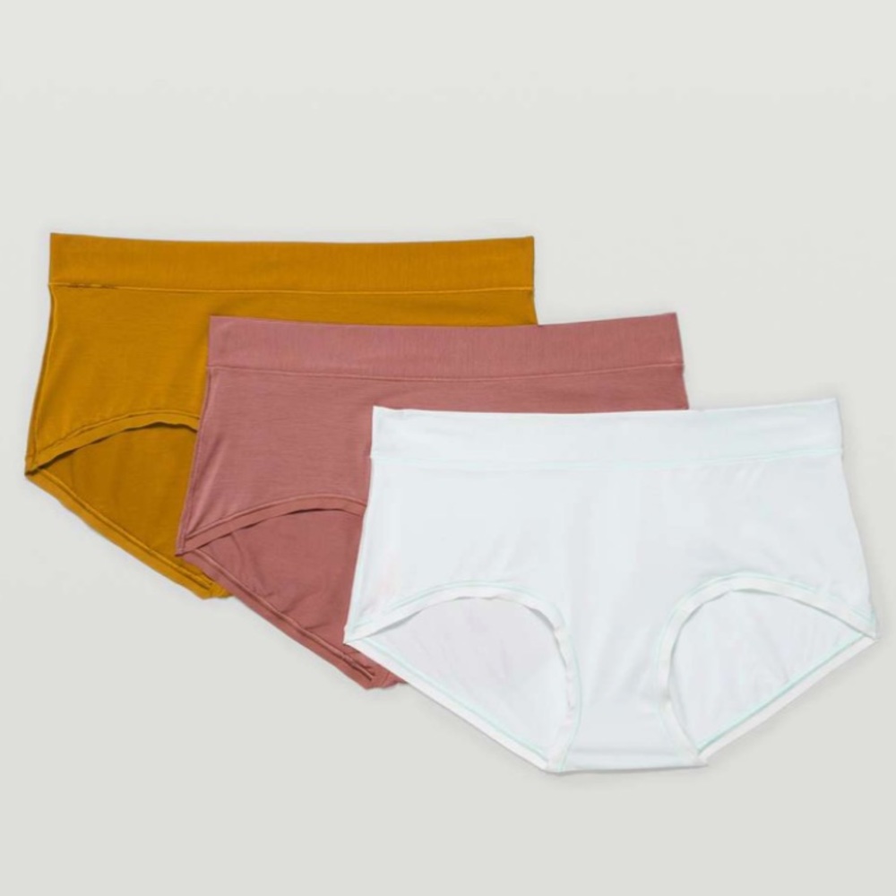 Lululemon UnderEase Boyshort Underwear 3 Pack
